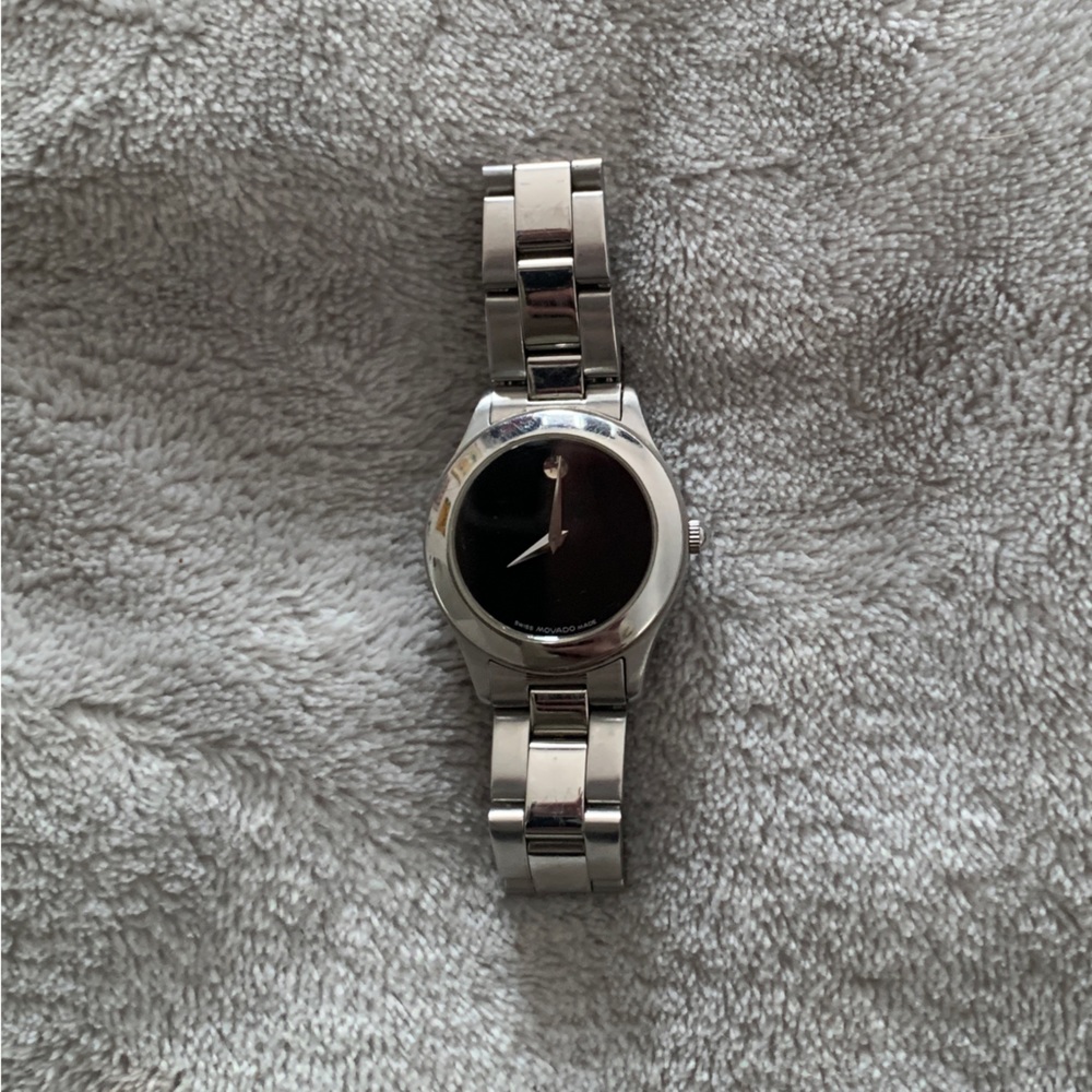 Movado Sapphire Crystal Womens Stainless Steel watch